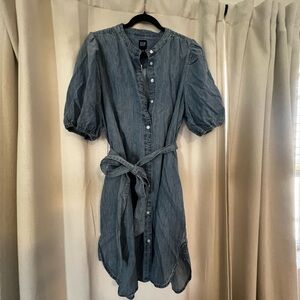 GAP Chambray Button-Front Midi Dress in Blue